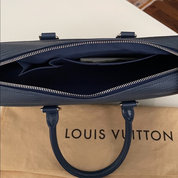 AUTHENTIC Louis Vuitton Vivienne Long purse - Picture 3 of 8